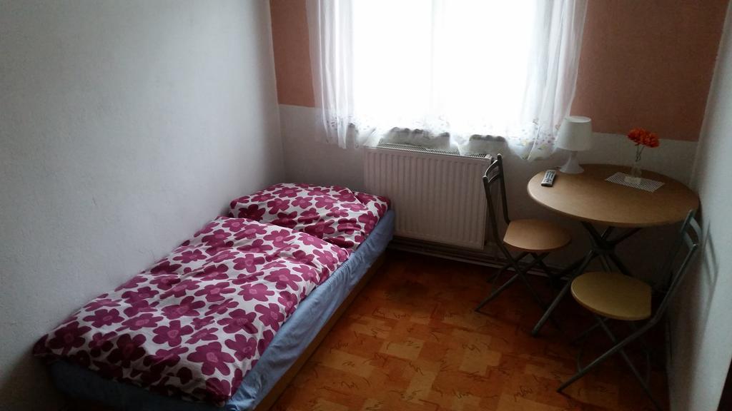 U Anny Apartment Haj ve Slezsku Bagian luar foto